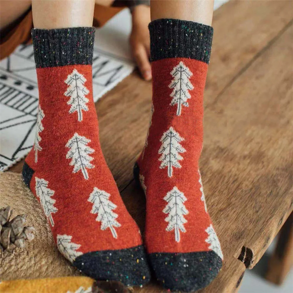 Vintage Pine Tree Pattern Socks Harajuku Thicken Wool Accessories Casual Comfortable Ankle Socks Autumn Winter Feet Warmer
Vintage Pine Tree Pattern Socks Harajuku Thicken Wool Accessories Casual Comfortable Ankle Socks Autumn Winter Feet Warmer
