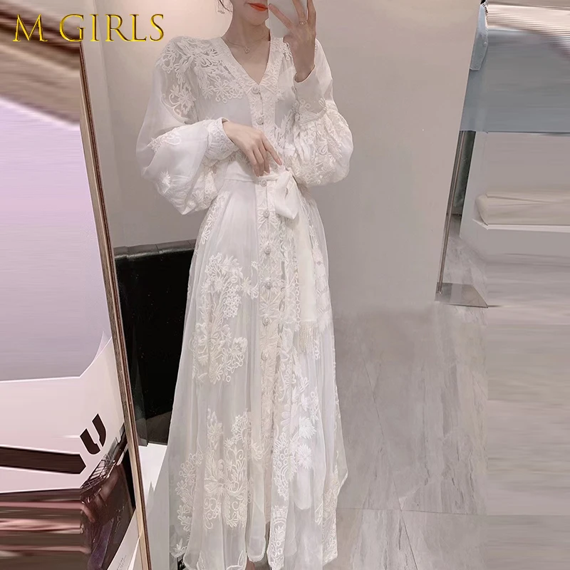M GIRLS New Fashion Designer Dress Women's White Embroidery Lantern Sleeve Single-breasted Lace up Party Maxi Dress
M GIRLS New Fashion Designer Dress Women's White Embroidery Lantern Sleeve Single-breasted Lace up Party Maxi Dress