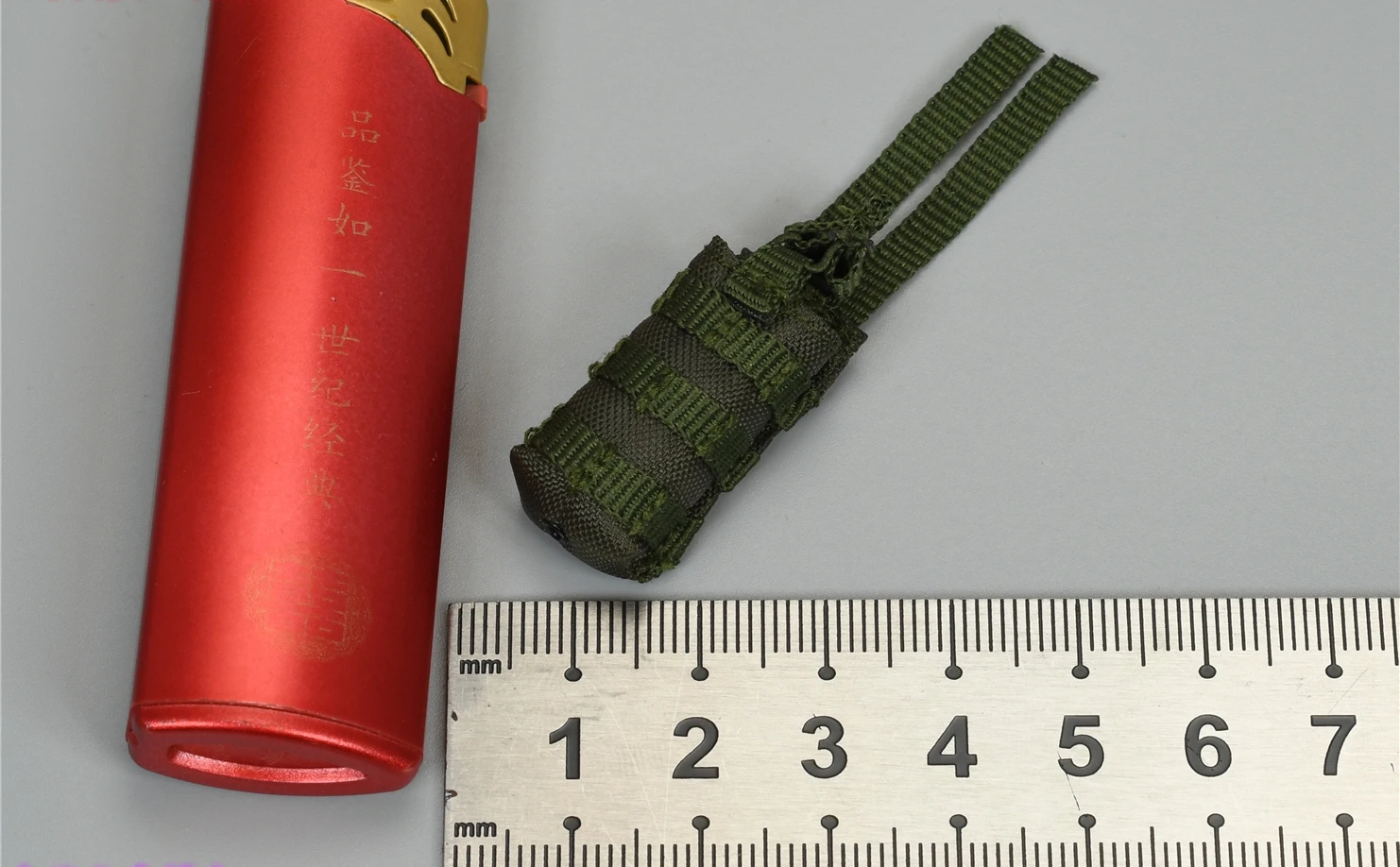 Простой и простой солдат масштаба 1/6, модель радиостанции 27002 Для 12-дюймового принудительного корпуса
Простой и простой солдат масштаба 1/6, модель радиостанции 27002 Для 12-дюймового принудительного корпуса