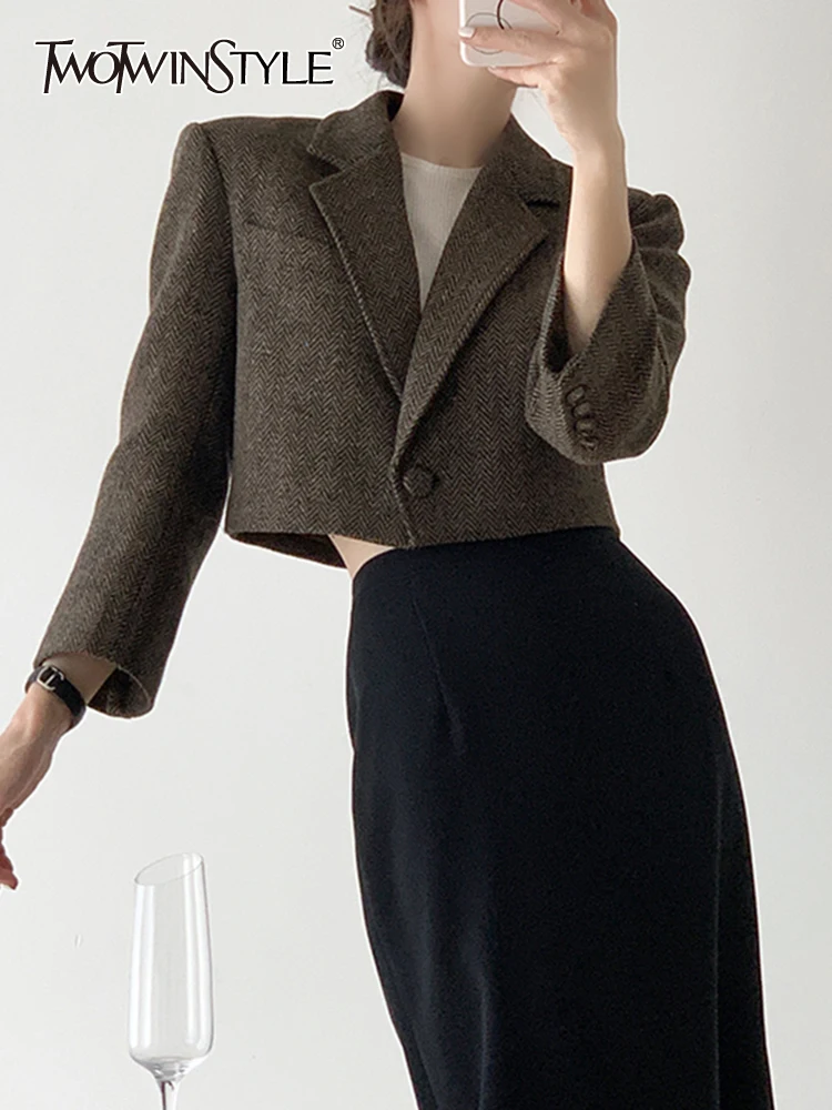 TWOTWINSTYLE Solid Temperament Blazers For Women Notched Collar Long Sleeve Patchwork Single Button Vintage Blazer Female 2023
TWOTWINSTYLE Solid Temperament Blazers For Women Notched Collar Long Sleeve Patchwork Single Button Vintage Blazer Female 2023