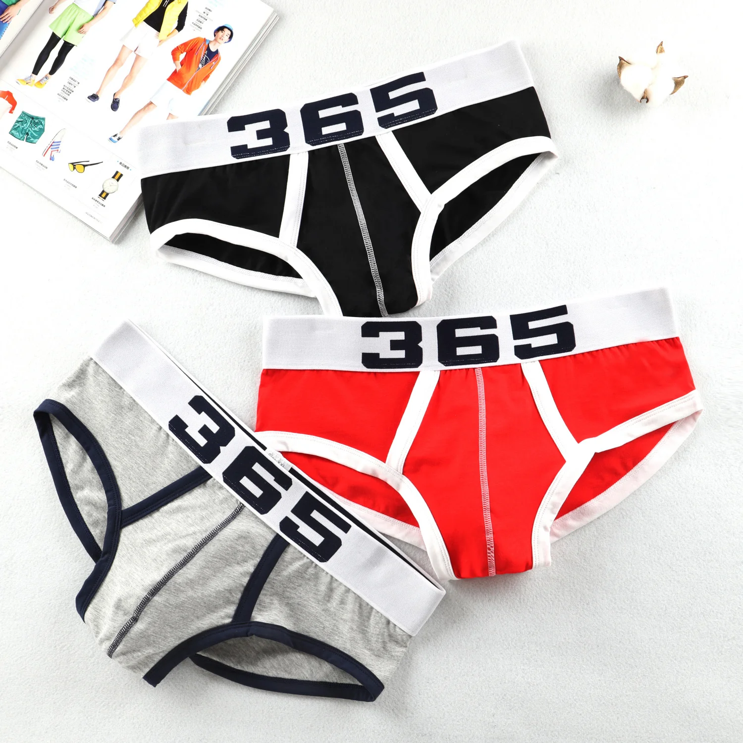 365 JUNTSEE brang модное мужское нижнее белье с широкими краями и низкой талией, дышащие удобные хлопковые трусы, мужское нижнее белье
365 JUNTSEE brang модное мужское нижнее белье с широкими краями и низкой талией, дышащие удобные хлопковые трусы, мужское нижнее белье