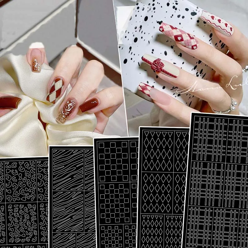 1Pc Hollow Spray Painting Nail Art Sticker Snowflake Pattern Nail Decal DIY Hand-painted Stripe Pattern French Nail Decoration 
1Pc Hollow Spray Painting Nail Art Sticker Snowflake Pattern Nail Decal DIY Hand-painted Stripe Pattern French Nail Decoration