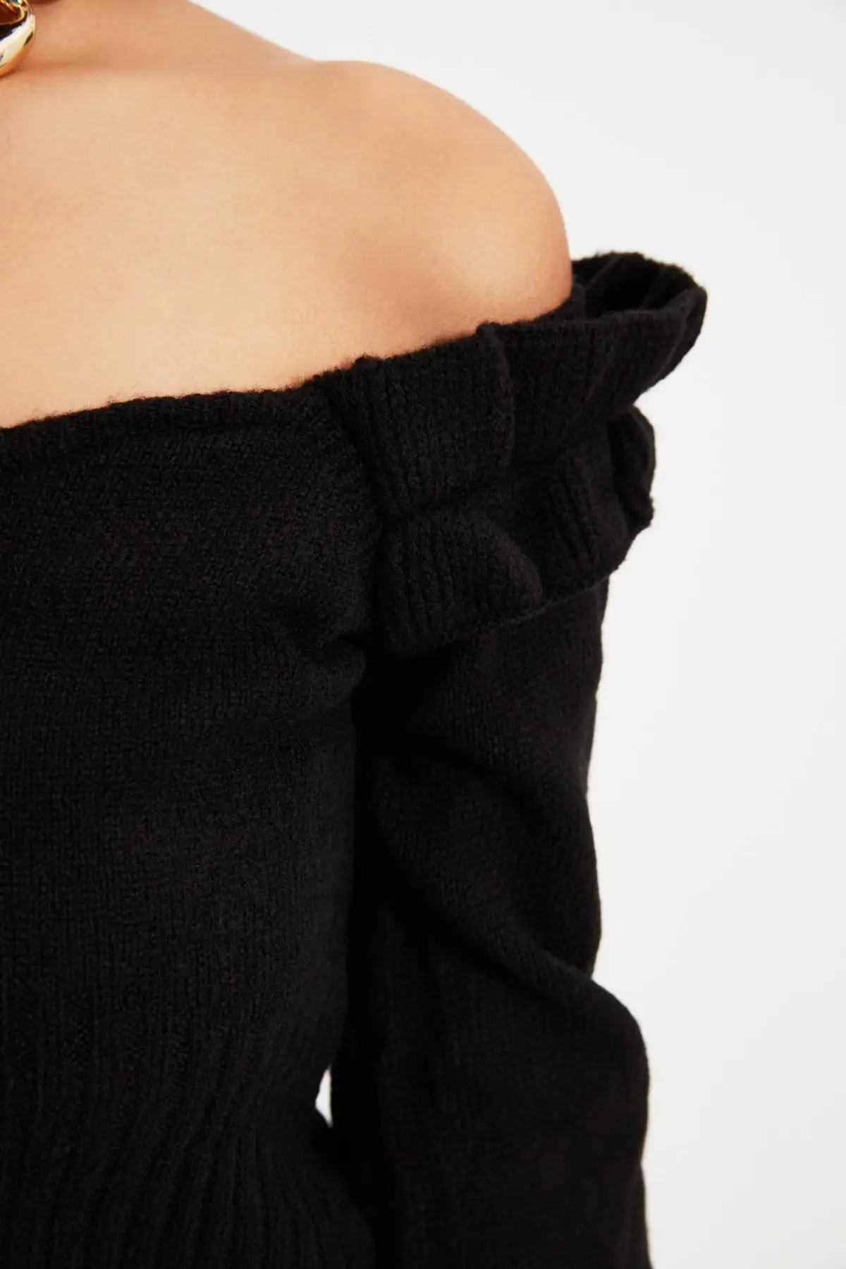 Trendyol Collar Detailed Knitwear Sweater TWOAW22KZ0540
