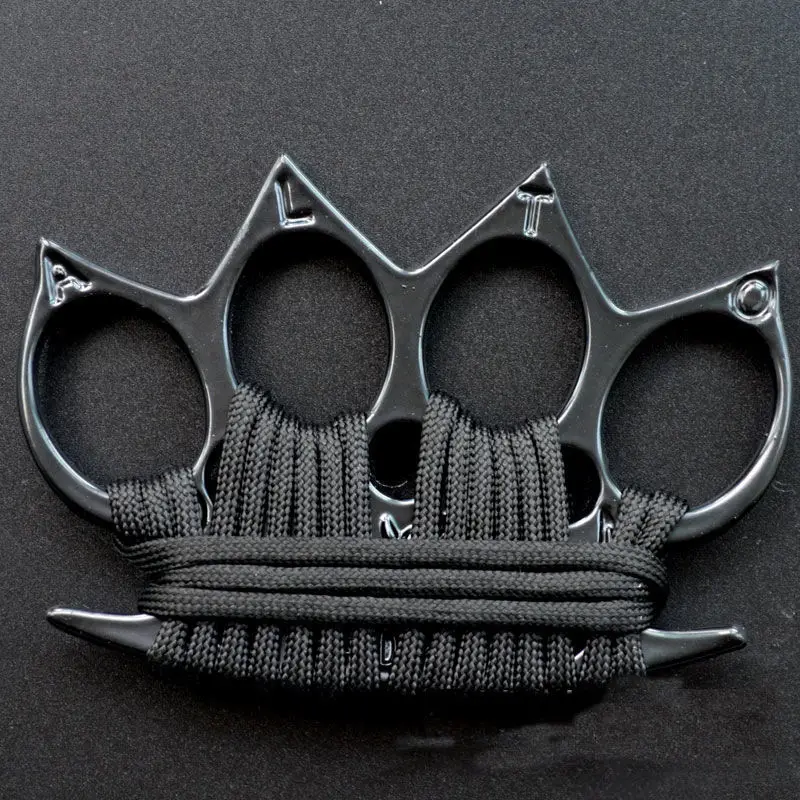 Anti-Wolf Self-Defense Ring Outdoor Defense Brass Knuckle Self-Defense Anti-Riot Thumb Ring Car Escape Window Breaking Machine
Anti-Wolf Self-Defense Ring Outdoor Defense Brass Knuckle Self-Defense Anti-Riot Thumb Ring Car Escape Window Breaking Machine