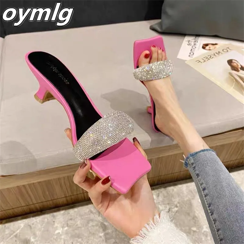 Rhinestone sandals and slippers women's summer 2022 new square-toed open-toe flip-flops with thick heels and two strappy sandals
Rhinestone sandals and slippers women's summer 2022 new square-toed open-toe flip-flops with thick heels and two strappy sandals