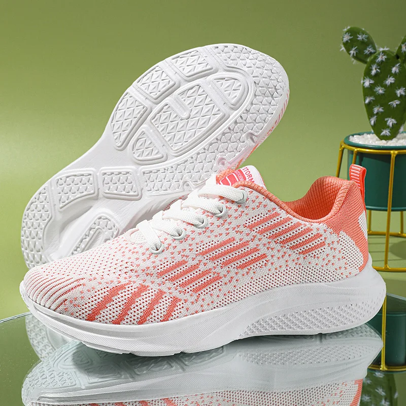 2022 New Women Casual Shoes Fashion Breathable Walking Mesh Flat Shoes Woman Sneakers Women Tenis Feminino Female Shoes
2022 New Women Casual Shoes Fashion Breathable Walking Mesh Flat Shoes Woman Sneakers Women Tenis Feminino Female Shoes
