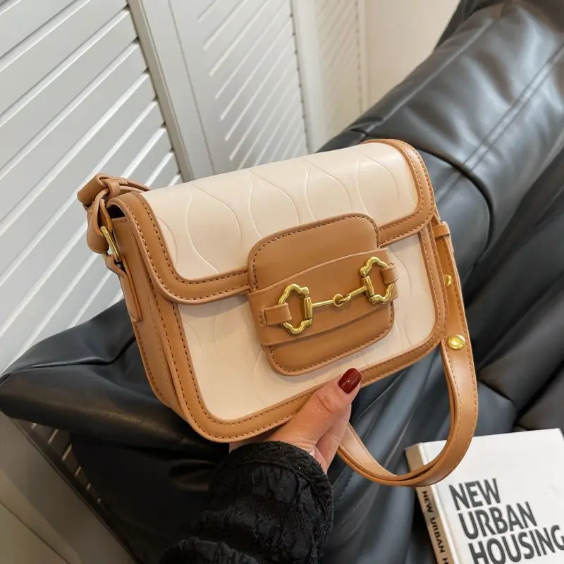 High-End Bag Women'S Summer 2023 New Hot Style Fashion Shoulder Bag Texture Niche Foreign Style Messenger Small Square Bag Femme
High-End Bag Women'S Summer 2023 New Hot Style Fashion Shoulder Bag Texture Niche Foreign Style Messenger Small Square Bag Femme