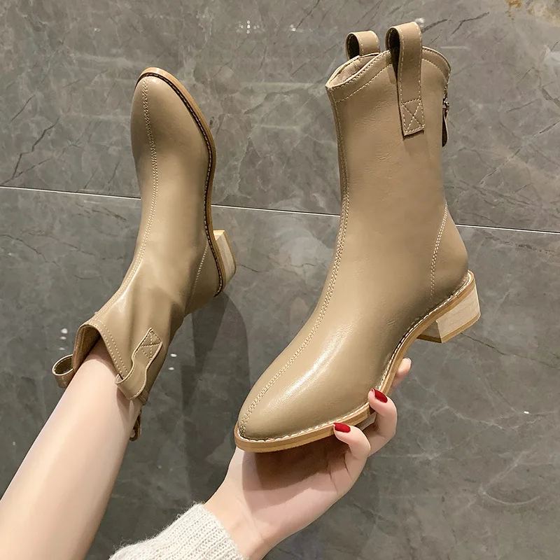 Liuyezhidu British Style Pointed Toe Back Zipper Low-heeled Chelsea Boots Beige Autumn Winter 2022 Soft Flat Ankle Martin Boot
Liuyezhidu British Style Pointed Toe Back Zipper Low-heeled Chelsea Boots Beige Autumn Winter 2022 Soft Flat Ankle Martin Boot