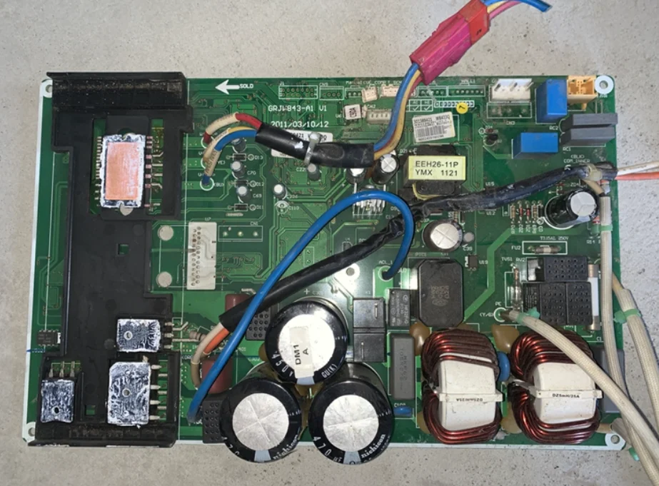 1pc used Gree Air conditioning i cool Board 301389421 W8433Q GRJW843-AI V1
1pc used Gree Air conditioning i cool Board 301389421 W8433Q GRJW843-AI V1