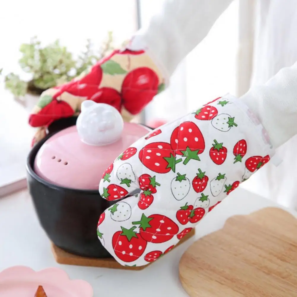 Kitchen Cooking Glove Oven Mitts Fruit Print Insulated Thickened Anti-slip Hanging Microwave Glove Bakeware Picnic
Kitchen Cooking Glove Oven Mitts Fruit Print Insulated Thickened Anti-slip Hanging Microwave Glove Bakeware Picnic