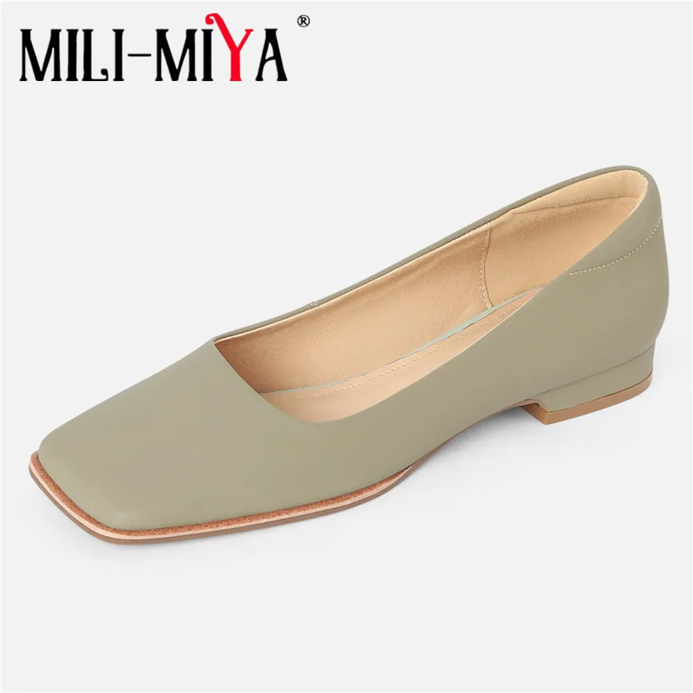 MILI-MIYA New Arrival Casual Street Shoes Women Full Genuine Leather Flats Square Toe Plus Size 34-41 Slip On Solid Color
MILI-MIYA New Arrival Casual Street Shoes Women Full Genuine Leather Flats Square Toe Plus Size 34-41 Slip On Solid Color