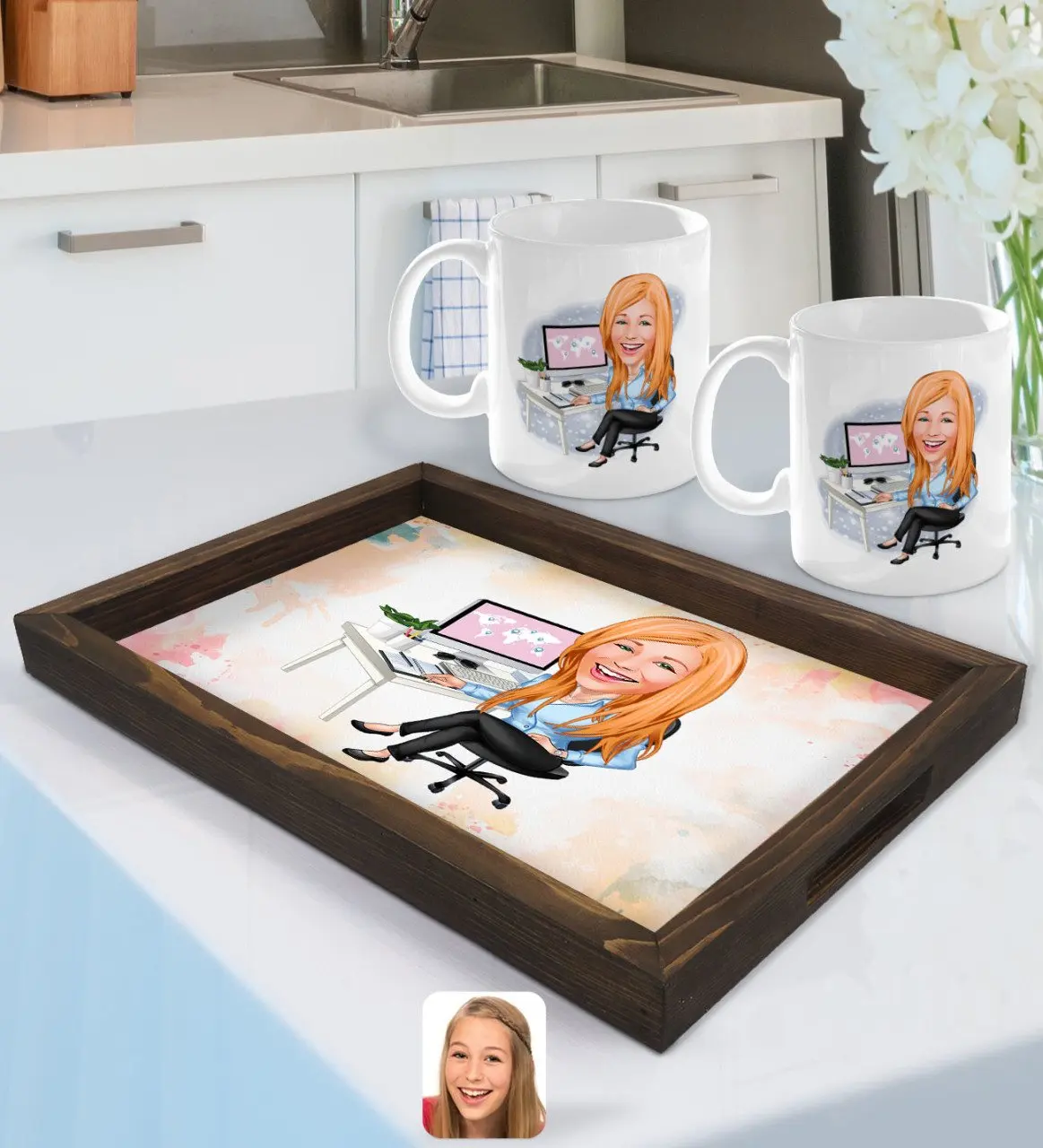 Personalized Women 'S General Manager Caricature Of Natural Wooden tray and 2gang Mug Cup Seti-1
Personalized Women 'S General Manager Caricature Of Natural Wooden tray and 2gang Mug Cup Seti-1