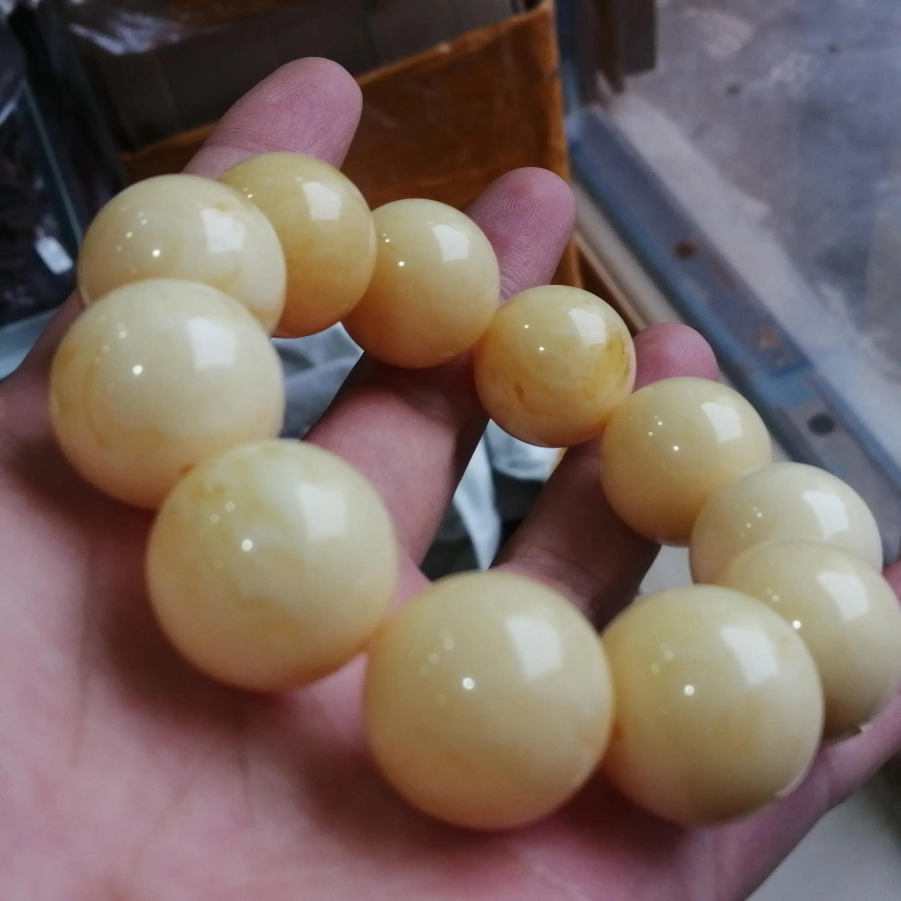 Women Natural Baltic Amber Elastic Bracelet Men Healing Jewelry Ambrum Round Bead Beaded Bangles Lucky Amulet Succinum Bracelets
Women Natural Baltic Amber Elastic Bracelet Men Healing Jewelry Ambrum Round Bead Beaded Bangles Lucky Amulet Succinum Bracelets
