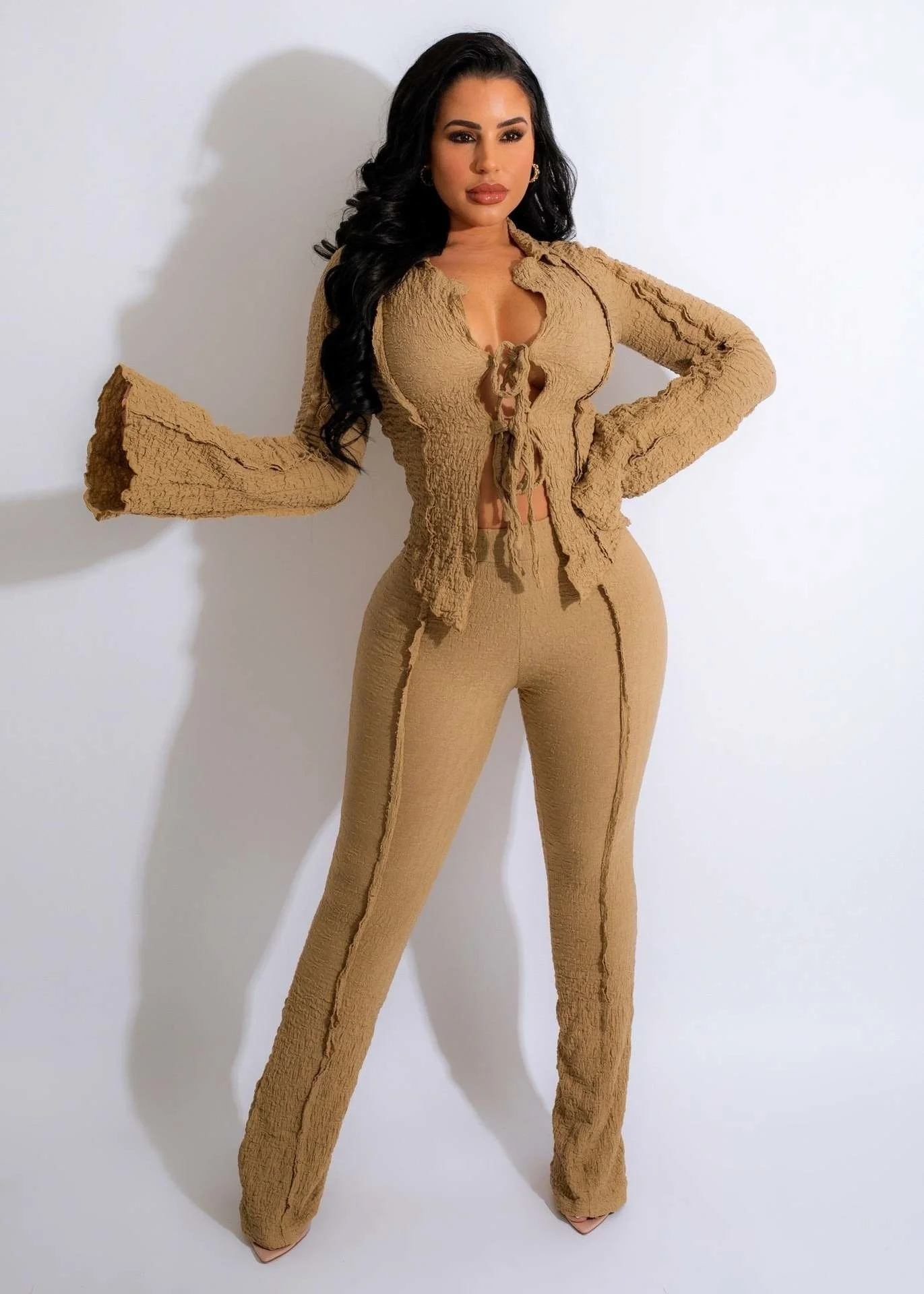 Autumn And Winter Sexy Women Fashion Suit Lace Up Long Sleeve Blouse + Straight Pencil Pants Ladies Open Tops Slim Fit Trousers
Autumn And Winter Sexy Women Fashion Suit Lace Up Long Sleeve Blouse + Straight Pencil Pants Ladies Open Tops Slim Fit Trousers
