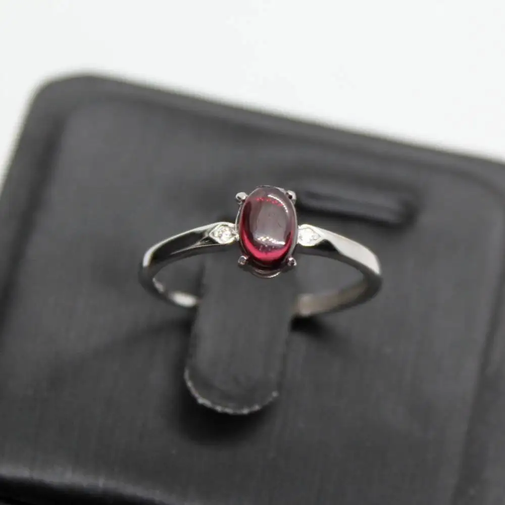 

1ring Natural red garnet 925 sterling silver adjustable ring approx5*7mm simple design send randomly