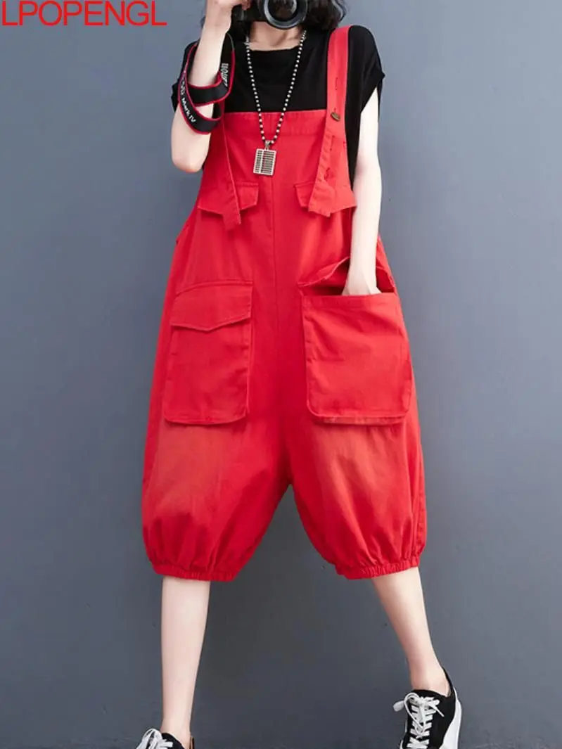 Fashion Casual Suspenders Knee Length Jeans Women's 2022 Summer New Denim Sleeveless Solid Color Big Pocket Bloomers Jumpsuit
Fashion Casual Suspenders Knee Length Jeans Women's 2022 Summer New Denim Sleeveless Solid Color Big Pocket Bloomers Jumpsuit