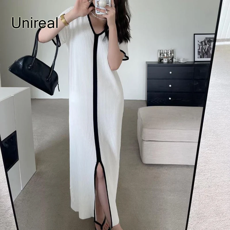 Женское трикотажное платье макси Unireal, повседневное длинное платье с разрезом и коротким рукавом в стиле пэчворк белого и черного цветов на ...
Женское трикотажное платье макси Unireal, повседневное длинное платье с разрезом и коротким рукавом в стиле пэчворк белого и черного цветов на ...