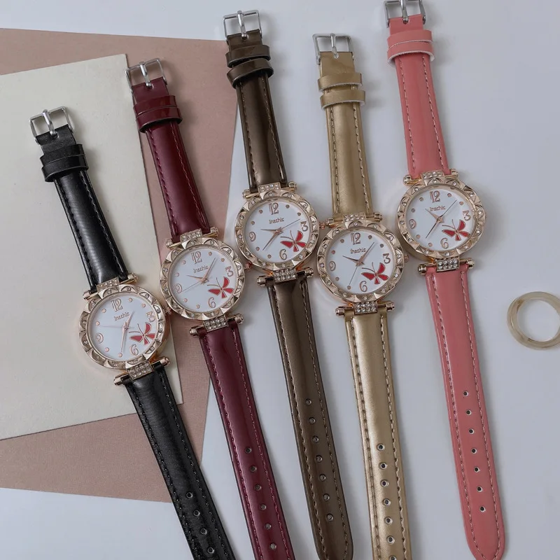 Fashion Ladies Quartz Watches Simple Leather Watch Female Dress Wristwatches Classical Design Printed Butterfly Luxury Women
Fashion Ladies Quartz Watches Simple Leather Watch Female Dress Wristwatches Classical Design Printed Butterfly Luxury Women