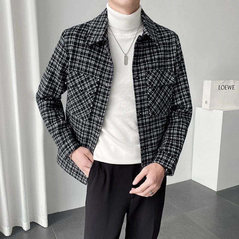 Autumn Winter Men's Slim Short Woolen Coats Men Streetwear Casual Jackets Male Long Sleeve Plaid Wool Blends Outwear
Autumn Winter Men's Slim Short Woolen Coats Men Streetwear Casual Jackets Male Long Sleeve Plaid Wool Blends Outwear