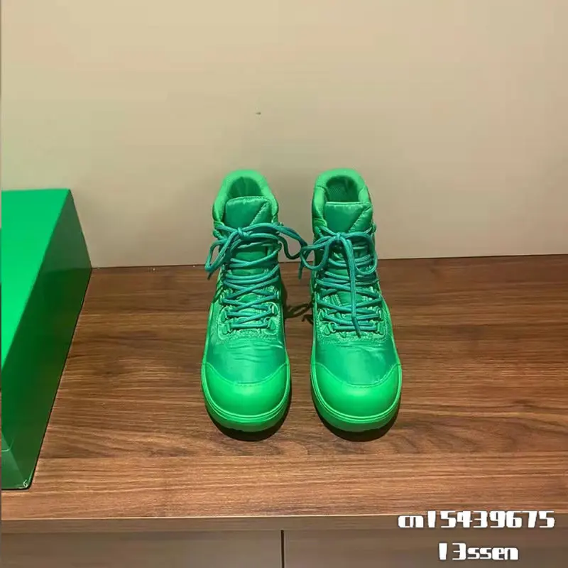 Красочные парные походные кроссовки унисекс зимние ботинки для мужчин и женщин, противоскользящая уличная спортивная обувь для скалолазания 
Красочные парные походные кроссовки унисекс зимние ботинки для мужчин и женщин, противоскользящая уличная спортивная обувь для скалолазания