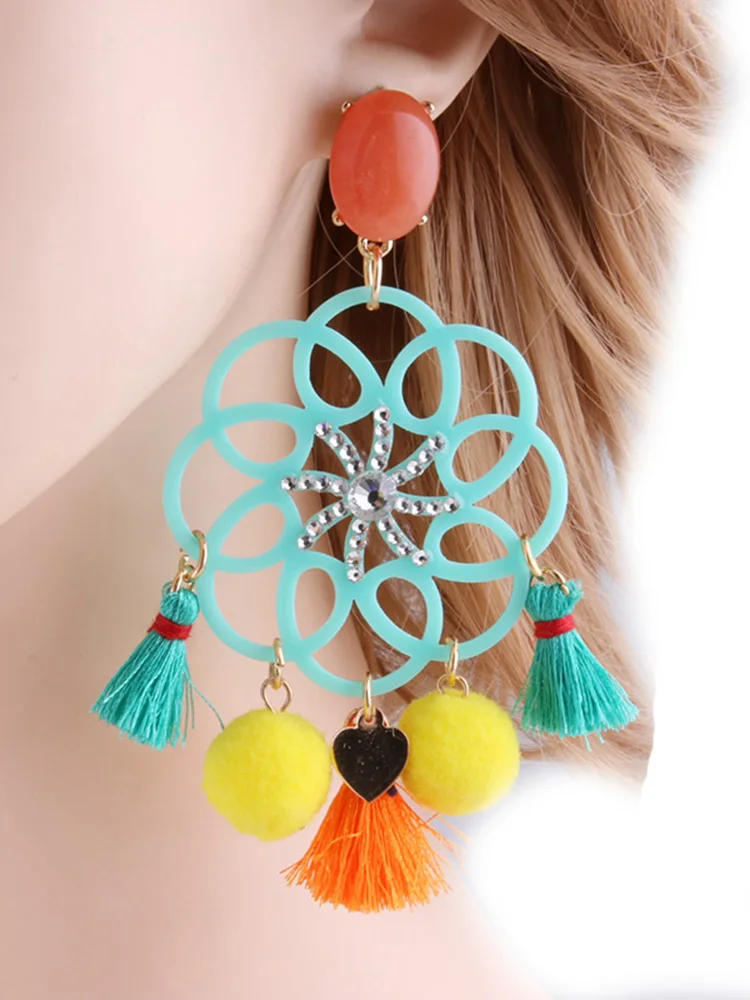 NeeFu WoFu Bohemian Tassel Earrings Charm Metal Big Retro Hollow Flash Large Long Brinco Oorbellen Christmas Jewelry wholesale
NeeFu WoFu Bohemian Tassel Earrings Charm Metal Big Retro Hollow Flash Large Long Brinco Oorbellen Christmas Jewelry wholesale