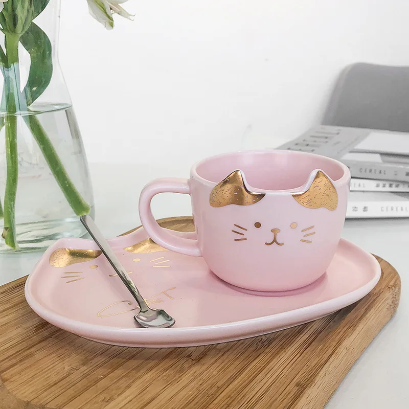 Conjunto de colher e pires de café europeu, caneca de cerâmica artesanal de luxo 200ml, criativa, adorável, desenho animado
Conjunto de colher e pires de café europeu, caneca de cerâmica artesanal de luxo 200ml, criativa, adorável, desenho animado