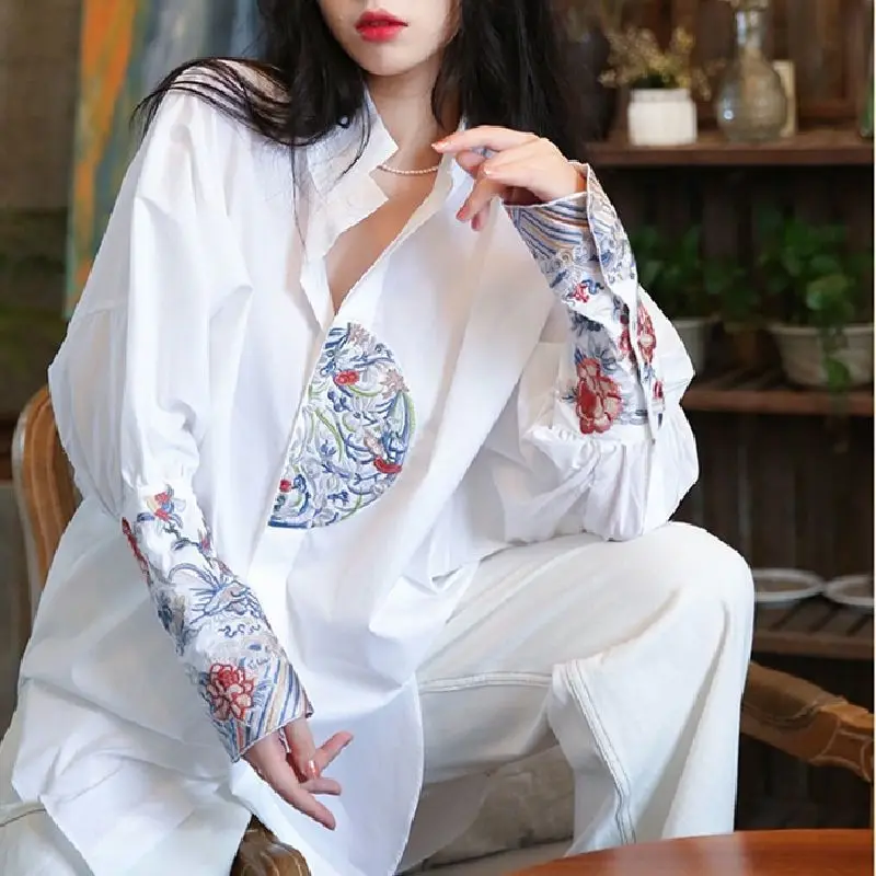 2023 New Retro Embroidery Autumn Long Sleeve White Shirt Women Korean Fashion Office Ladies Casual Blouse Luxury Elegant Tops
2023 New Retro Embroidery Autumn Long Sleeve White Shirt Women Korean Fashion Office Ladies Casual Blouse Luxury Elegant Tops