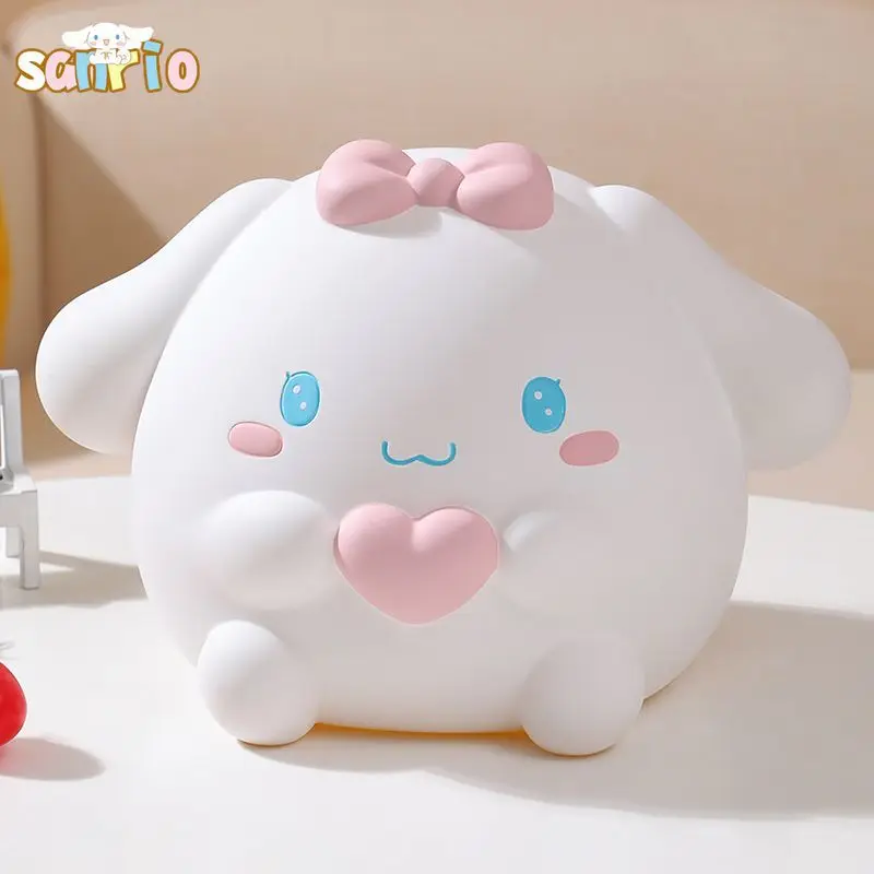 Sanrio Cinnamoroll Cartoon Piggy Bank New Super Cute Drop-proof Large Capacity MONEY CANISTER Desktop Ornaments Children Gifts
Sanrio Cinnamoroll Cartoon Piggy Bank New Super Cute Drop-proof Large Capacity MONEY CANISTER Desktop Ornaments Children Gifts