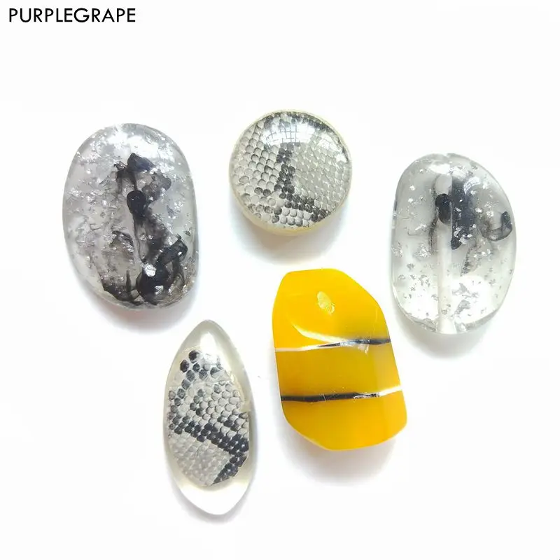 Minimalist resin snakeskin pattern marble imitation agate earrings accessories DIY handmade pendant material a pack of 2
Minimalist resin snakeskin pattern marble imitation agate earrings accessories DIY handmade pendant material a pack of 2