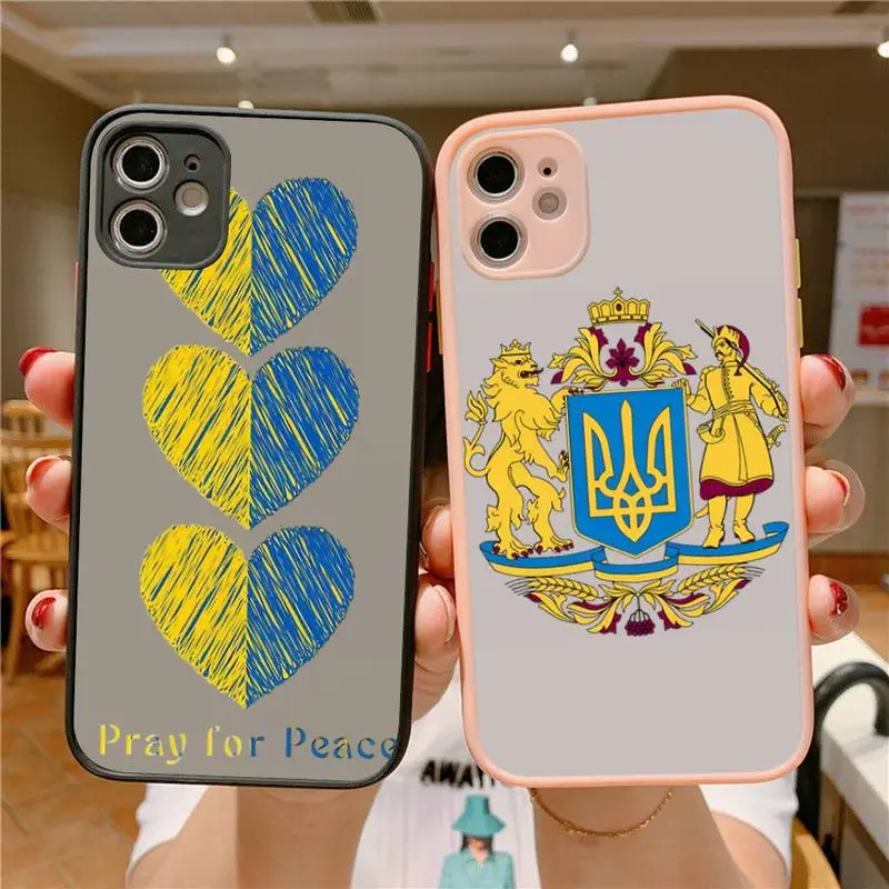 Ukraine Flag Badge Pattern Phone Case for iPhone 14 11 12 13 Mini Pro Max 8 7 Plus X XR XS MAX Translucent Matte Cover
Ukraine Flag Badge Pattern Phone Case for iPhone 14 11 12 13 Mini Pro Max 8 7 Plus X XR XS MAX Translucent Matte Cover