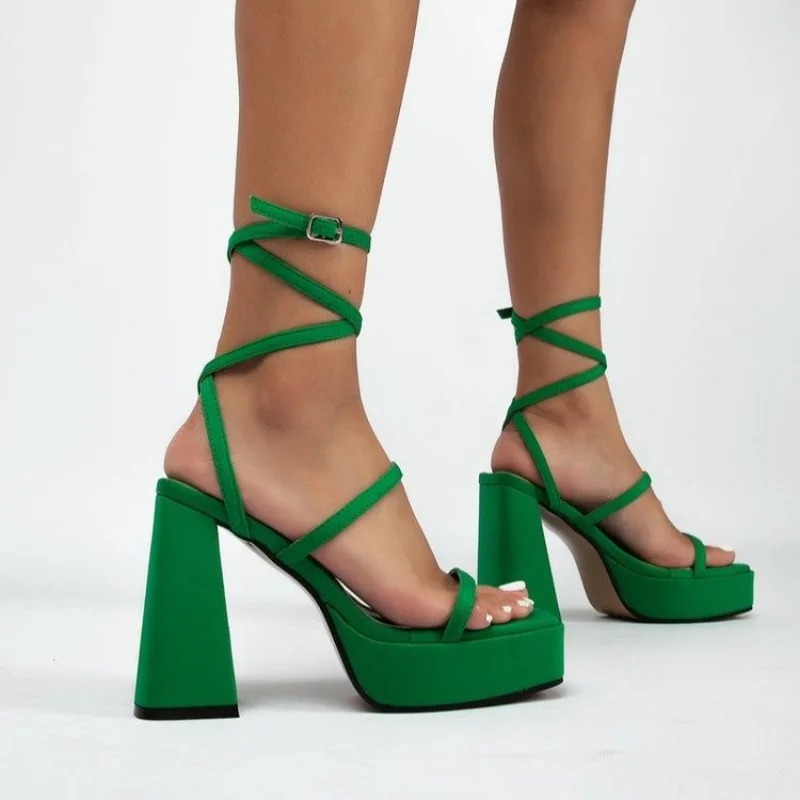 2023 Summer New Women Fashion Platform Sandals Ankle Buckle Strap Female Shoes Block High Heels Sexy Ladies Solid Color Footwear
2023 Summer New Women Fashion Platform Sandals Ankle Buckle Strap Female Shoes Block High Heels Sexy Ladies Solid Color Footwear