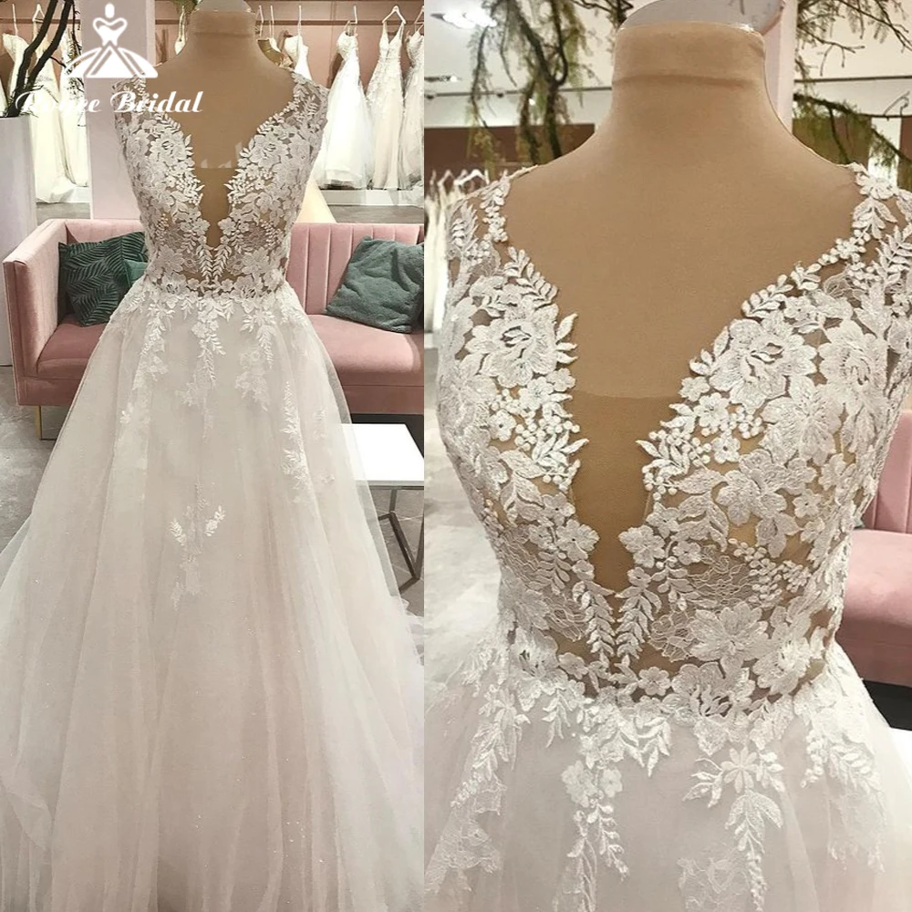 Boho Ivory Wedding Dress 2022 Sleeveless Vestido De Novia Lace Appliqued Tulle A Line Hochzeitskleid Custom Made Bride Gowns
Boho Ivory Wedding Dress 2022 Sleeveless Vestido De Novia Lace Appliqued Tulle A Line Hochzeitskleid Custom Made Bride Gowns