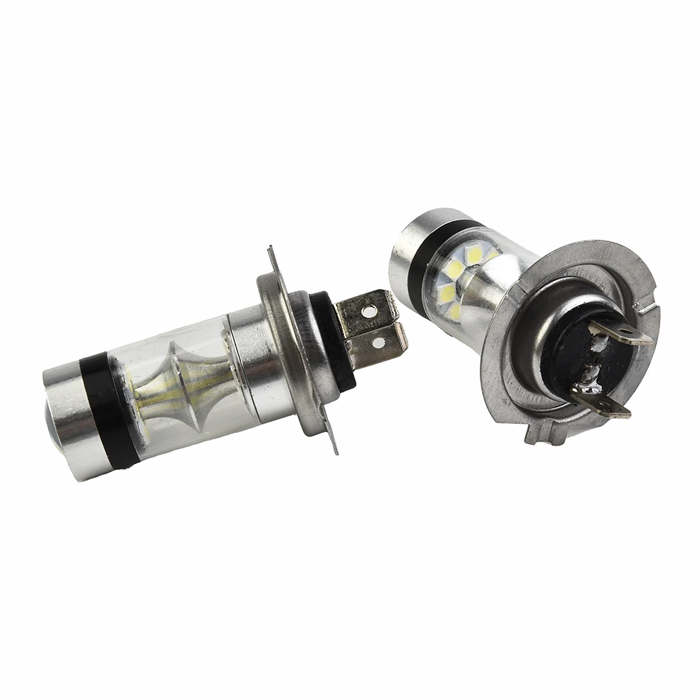 2PCS H7 LED Headlight Conversion Kit Bulbs High Low Beam 100W 6000K Super White Fast Heat Dissipation Low Consumption
2PCS H7 LED Headlight Conversion Kit Bulbs High Low Beam 100W 6000K Super White Fast Heat Dissipation Low Consumption
