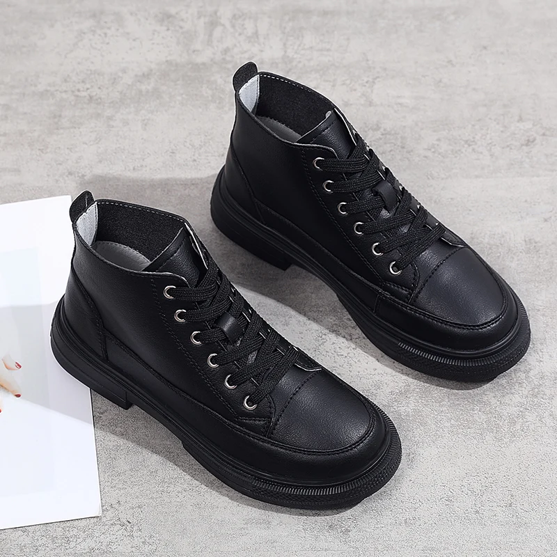 2022new Autumn Winter British Style Women Genuine Leather Boots Student Girl Black Casual Lace Up Shoes
2022new Autumn Winter British Style Women Genuine Leather Boots Student Girl Black Casual Lace Up Shoes