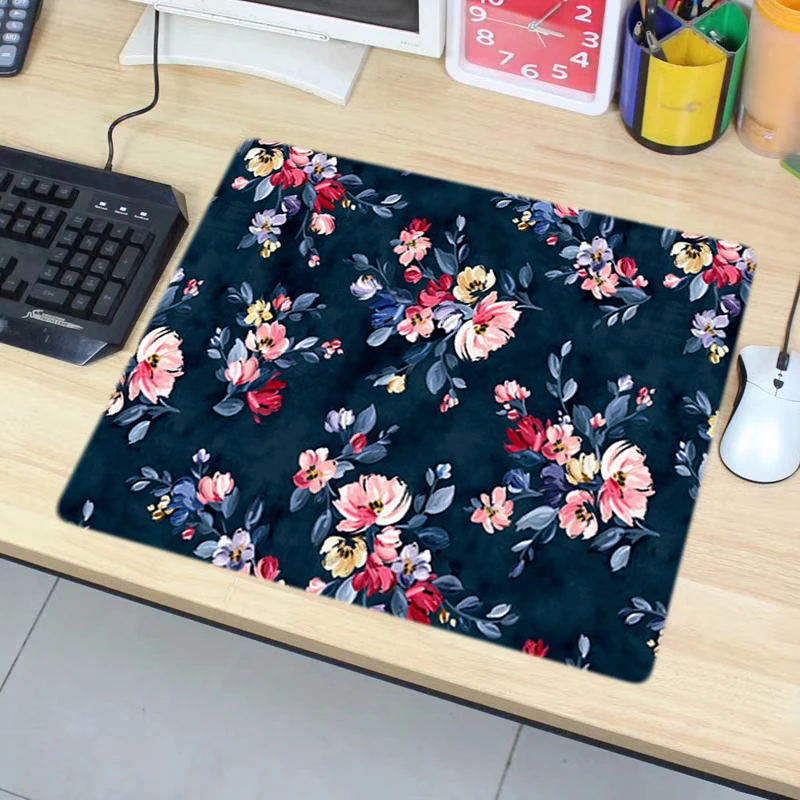 Коврик для мыши SteelSeries, милый игровой маленький коврик для мыши с рисунком цветов, аксессуары для ПК, компьютерные коврики с аниме
Коврик для мыши SteelSeries, милый игровой маленький коврик для мыши с рисунком цветов, аксессуары для ПК, компьютерные коврики с аниме