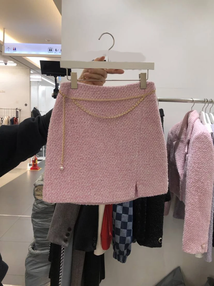Elegant High Waist A Line Mini Skirt For Women Chic Vintage Solid Color Short Skirt Lady Knitted Short Skirt
Elegant High Waist A Line Mini Skirt For Women Chic Vintage Solid Color Short Skirt Lady Knitted Short Skirt