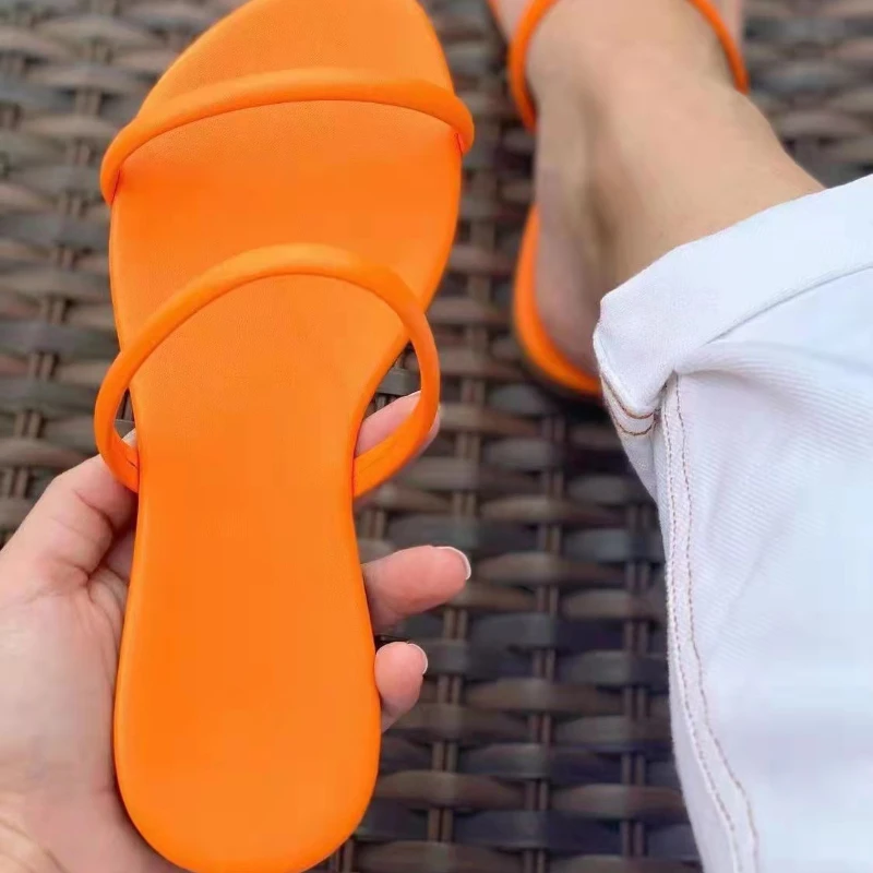 Шлепанцы женские без застежки, сланцы, повседневные однотонные, плоская подошва, удобные тапочки, лето
Шлепанцы женские без застежки, сланцы, повседневные однотонные, плоская подошва, удобные тапочки, лето