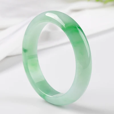 Natural Burmese Emerald 54mm-64mm Light Green Bracelet Elegant Princess Jewelry for Mom and Girlfriend
Natural Burmese Emerald 54mm-64mm Light Green Bracelet Elegant Princess Jewelry for Mom and Girlfriend