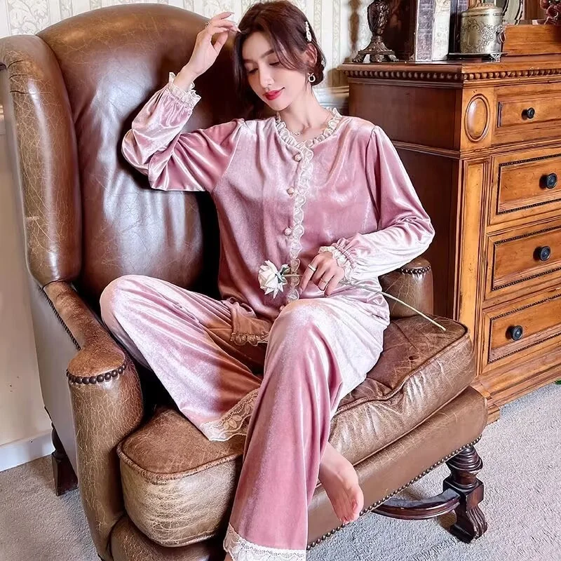 Бархатный пижамный комплект, футболка с длинным рукавом и длинные брюки, 2 шт./комплект, Весенняя Пижама с кружевом, большие размеры, домашня...
Бархатный пижамный комплект, футболка с длинным рукавом и длинные брюки, 2 шт./комплект, Весенняя Пижама с кружевом, большие размеры, домашня...