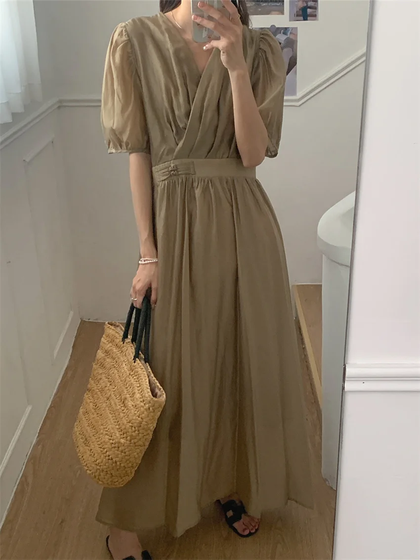 Летнее платье HziriP с V-образным вырезом, новинка, облегающее элегантное модное подходящее ко всему 2022, свободное шикарное уличное однотонное ... 
Летнее платье HziriP с V-образным вырезом, новинка, облегающее элегантное модное подходящее ко всему 2022, свободное шикарное уличное однотонное ...