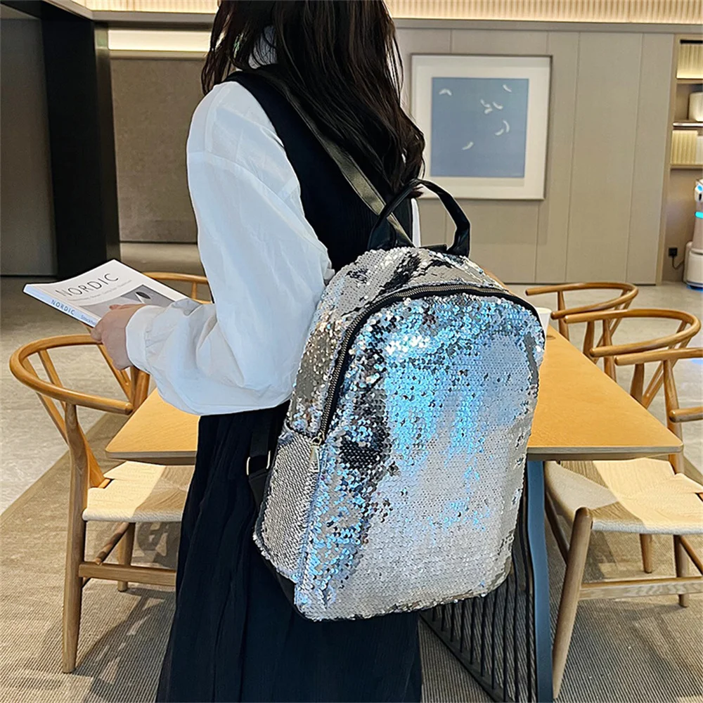Fashion Women Backpacks Designer Glitter Sequins Backpack Female Luxury Versatile Durable Daypack Teenage Girls Travel Schoolbag
Fashion Women Backpacks Designer Glitter Sequins Backpack Female Luxury Versatile Durable Daypack Teenage Girls Travel Schoolbag