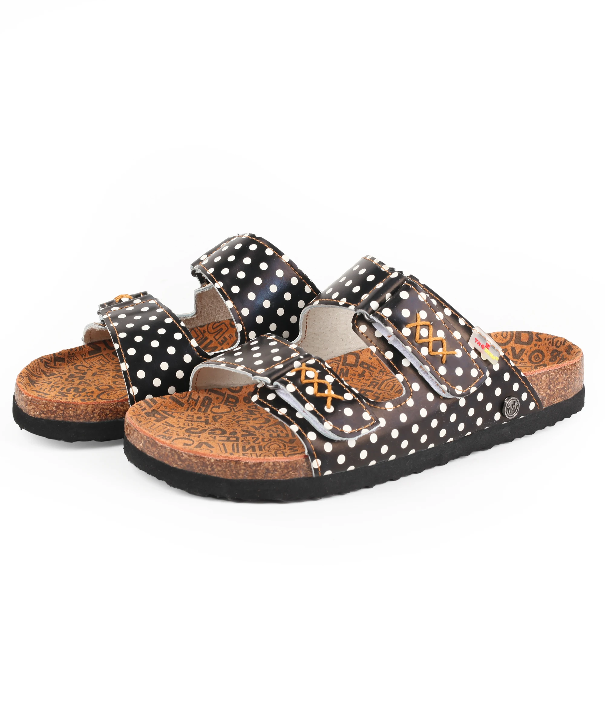 Summer 2023 New Thick Sole Fashion Style Versatile Leather Women's Sandals and Slipperswith Wave Point
Summer 2023 New Thick Sole Fashion Style Versatile Leather Women's Sandals and Slipperswith Wave Point