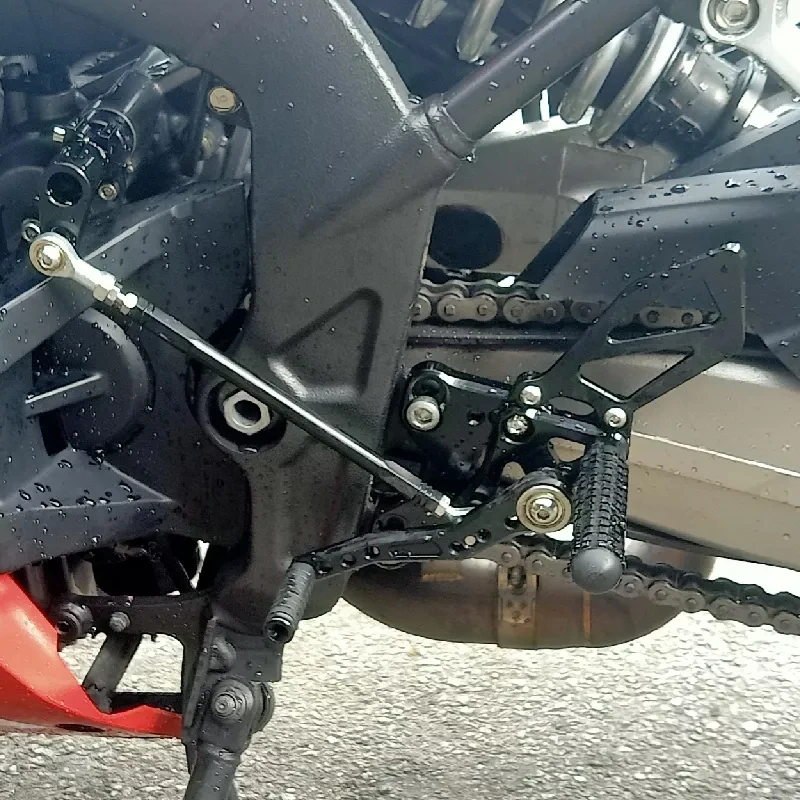 waase для Honda CB650R CBR650R CB CBR 650 R 2019 2020 2021 2022 2023 Регулируемые задние подножки для гонщика, подножки, задние наборы
waase для Honda CB650R CBR650R CB CBR 650 R 2019 2020 2021 2022 2023 Регулируемые задние подножки для гонщика, подножки, задние наборы