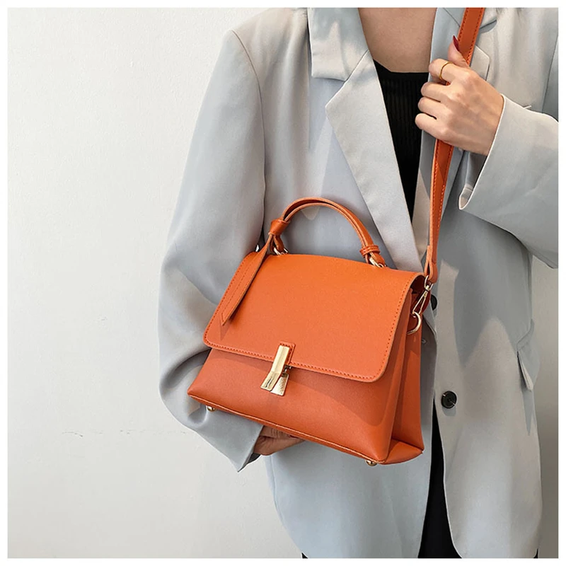 Solid Color Women's Handbag Fashion Versatile Messenger Bag Portable Small Square Bag For Women
Solid Color Women's Handbag Fashion Versatile Messenger Bag Portable Small Square Bag For Women