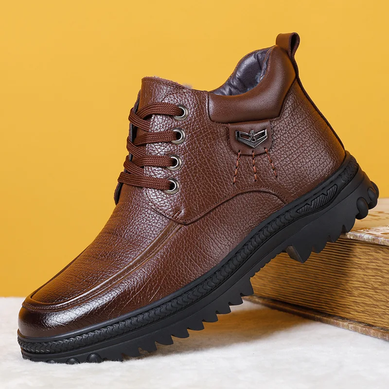 Top Layer Cowhide Boots Men's Wool Fur Integrated Warm Shoes Men's High Top Wool Men's Leather Shoes Bota Masculina Botas Hombre
Top Layer Cowhide Boots Men's Wool Fur Integrated Warm Shoes Men's High Top Wool Men's Leather Shoes Bota Masculina Botas Hombre