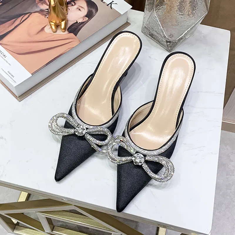 Luxury Satin Women Pumps Slippers Sexy Pointed Toe High Heels Ladies Mules Sildes Summer Fashion Party Shoes Flip Flops
Luxury Satin Women Pumps Slippers Sexy Pointed Toe High Heels Ladies Mules Sildes Summer Fashion Party Shoes Flip Flops