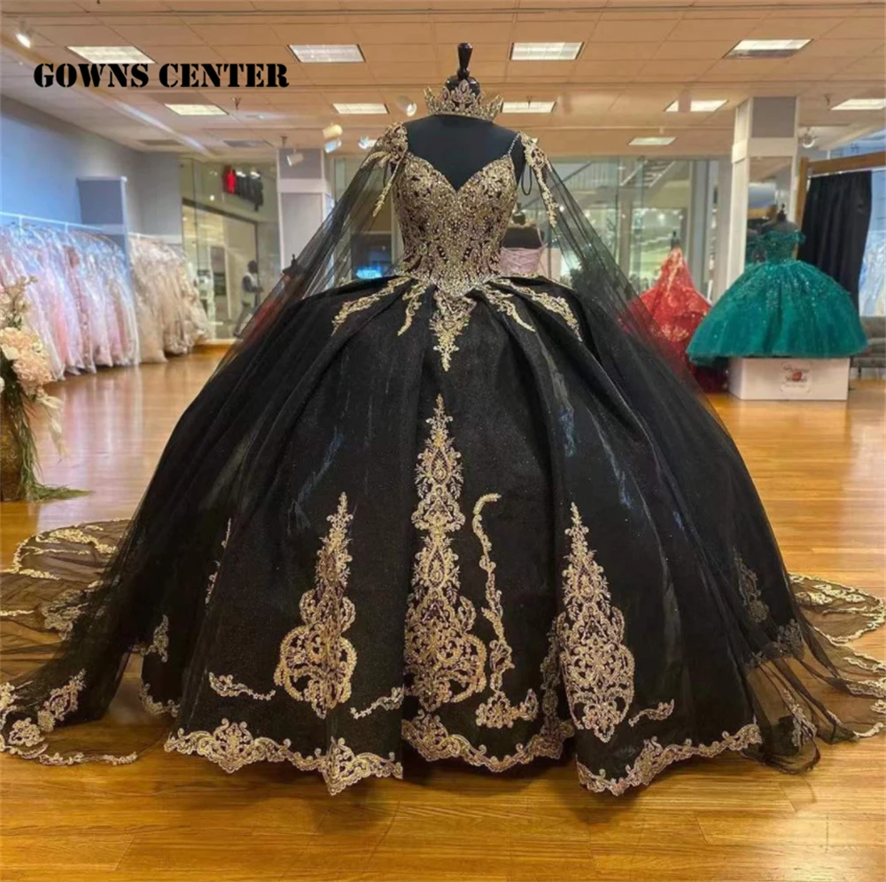 Vintage Black Quinceanera Dresses With Cape Light Gold Applique Birthday Dress Ball Gown Corset Spaghetti quinceanera de 15 anos
Vintage Black Quinceanera Dresses With Cape Light Gold Applique Birthday Dress Ball Gown Corset Spaghetti quinceanera de 15 anos