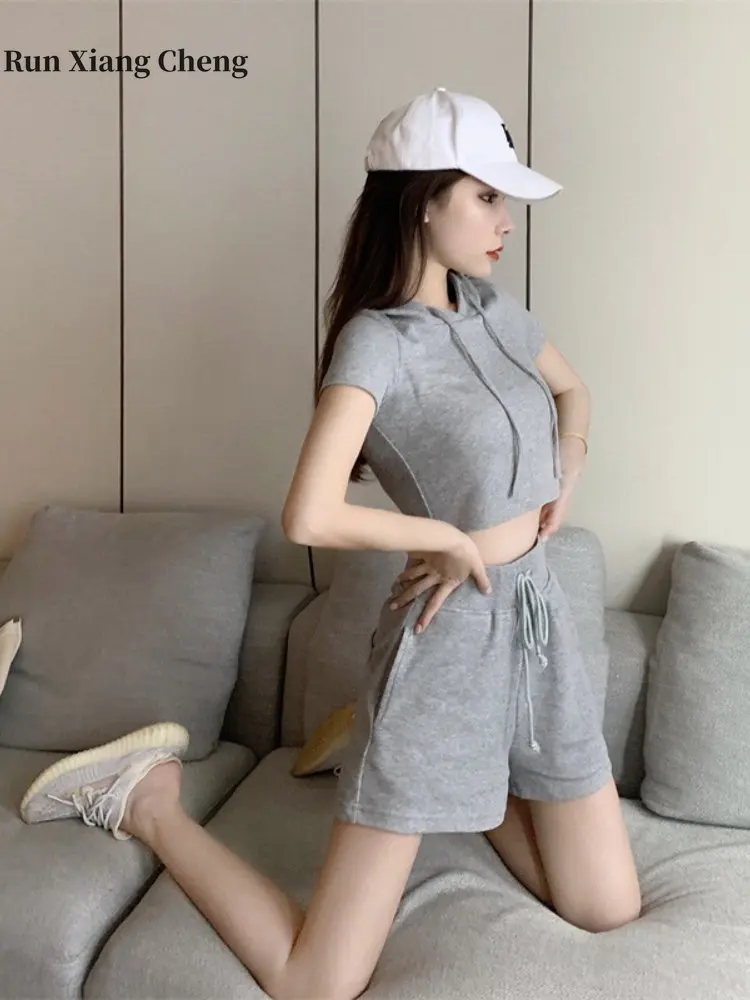 Women's Clothes Sports Short Sets 2022 Summer New Free Shipping Cheap Net Red Fashion Suit Solid Color Hooded Sports Tank Top
Women's Clothes Sports Short Sets 2022 Summer New Free Shipping Cheap Net Red Fashion Suit Solid Color Hooded Sports Tank Top