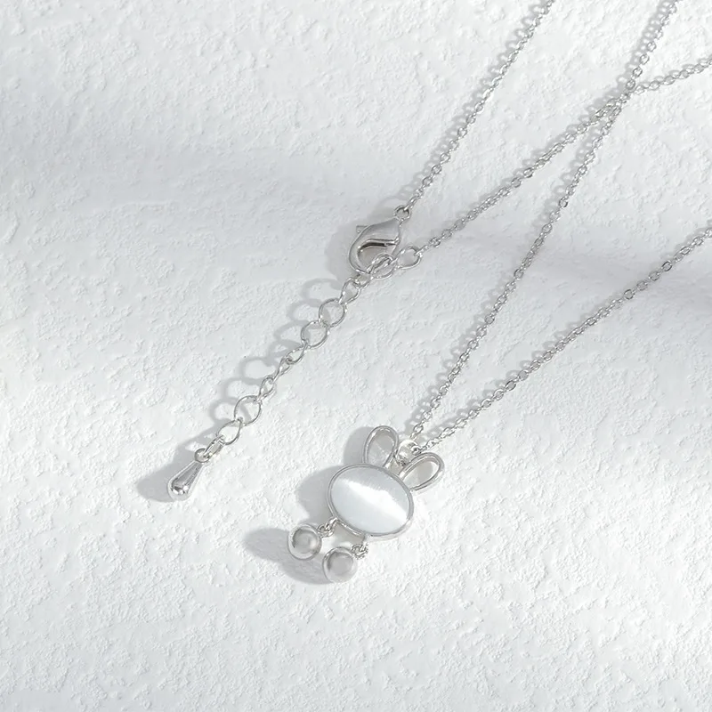 Оптовая продажа, ожерелье из титановой стали, маленькая Роскошная подвеска в виде кролика, модный чокер с орнаментом на цепочке 
Оптовая продажа, ожерелье из титановой стали, маленькая Роскошная подвеска в виде кролика, модный чокер с орнаментом на цепочке