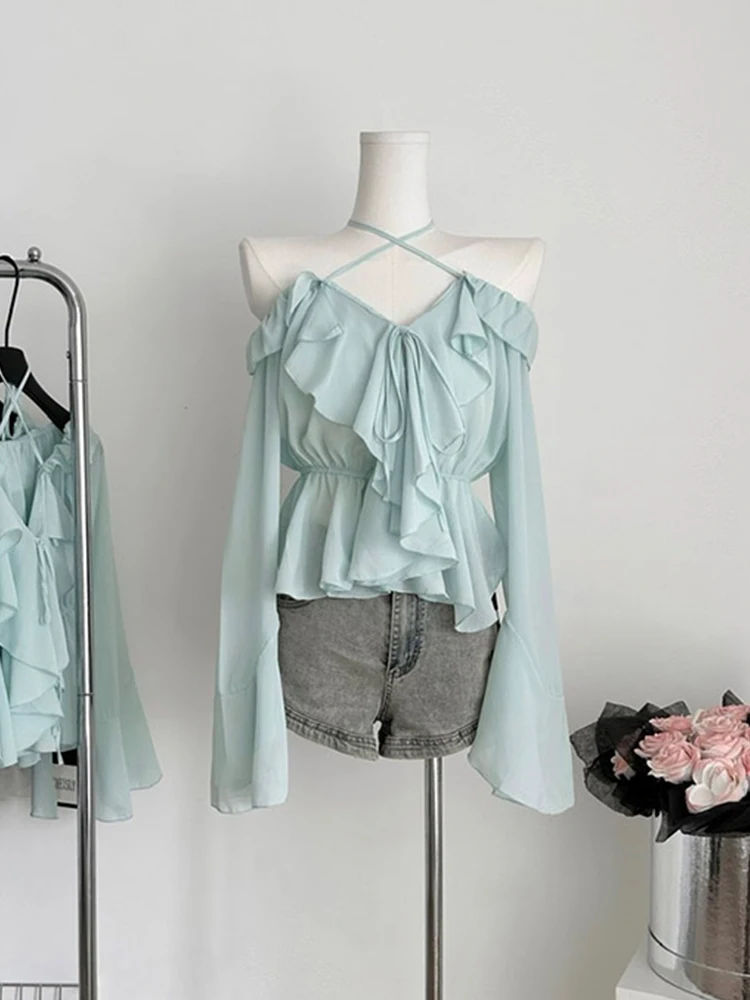 Elegant Women V-Neck Chiffon Blouses Ruffles Flare Sleeve Spring Summer Fashion 90s Female Clothing Solid Pullover Shirt Grunge
Elegant Women V-Neck Chiffon Blouses Ruffles Flare Sleeve Spring Summer Fashion 90s Female Clothing Solid Pullover Shirt Grunge
